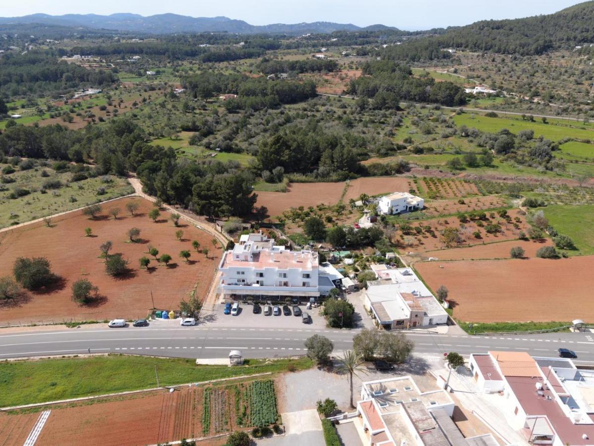 Ses Arcades Hotel Sant Joan De Labritja Exterior foto